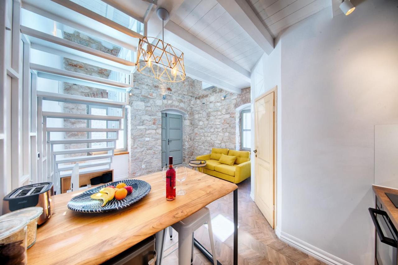 Studio Apartment Vicencina ヴィス エクステリア 写真