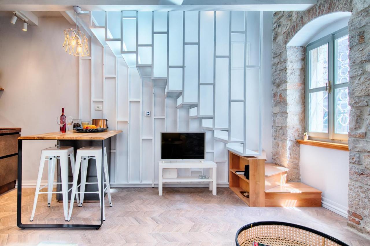 Studio Apartment Vicencina ヴィス エクステリア 写真