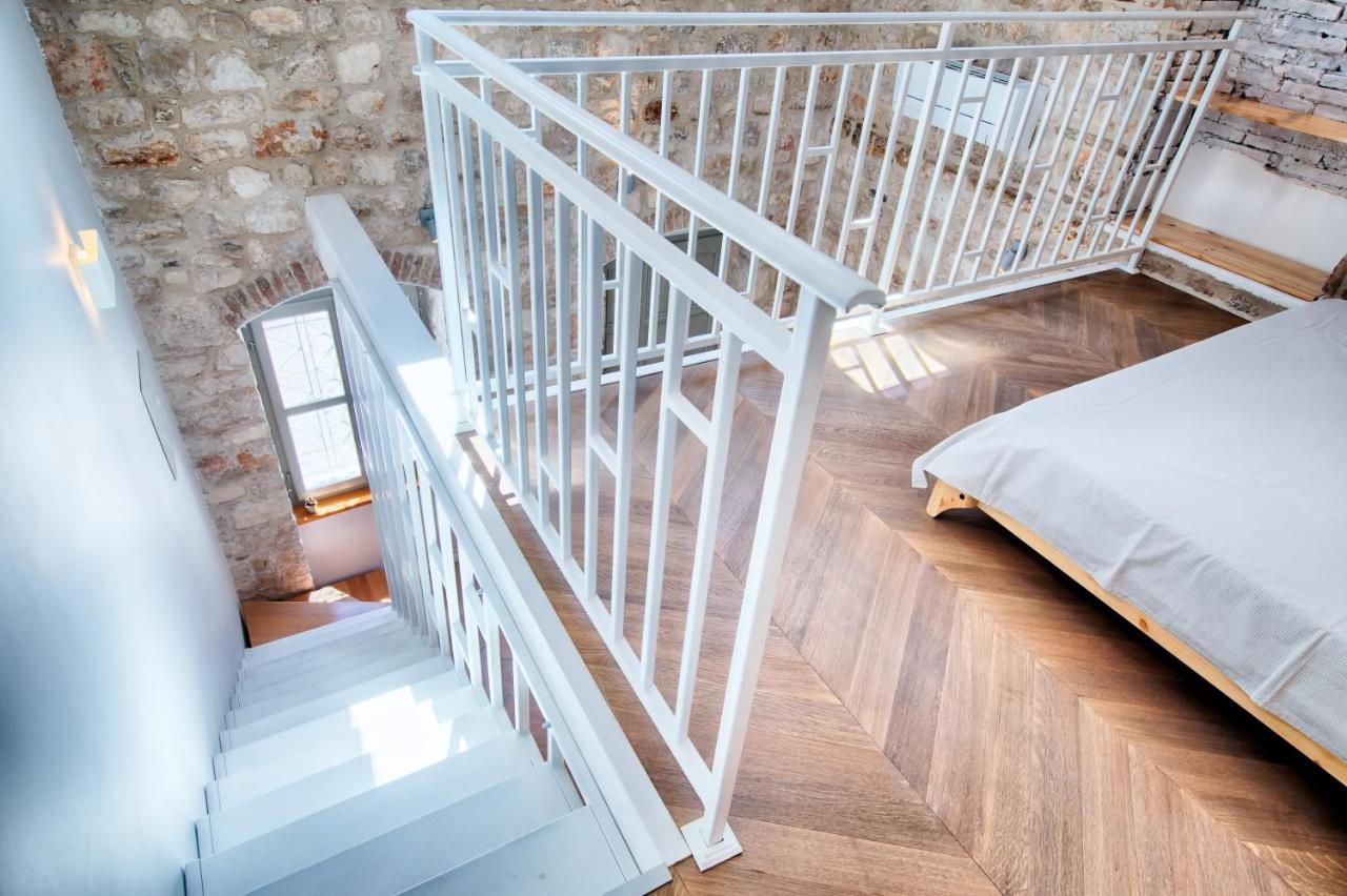 Studio Apartment Vicencina ヴィス エクステリア 写真