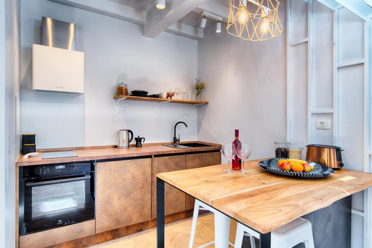 Studio Apartment Vicencina ヴィス エクステリア 写真